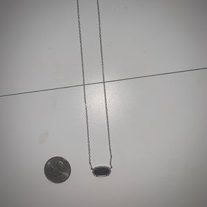 Kendra Scott necklace